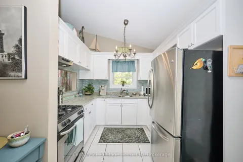 19 Bardol Avenue, ON L2A 6R4
