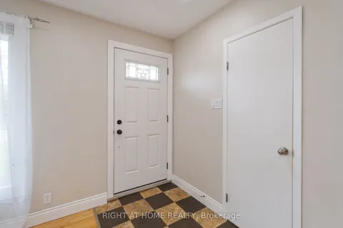 46 St George Street, ON K9V 1M7