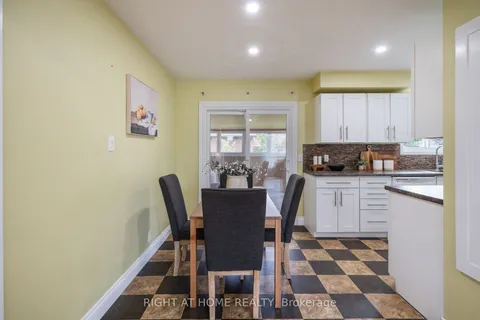 46 St George Street, ON K9V 1M7