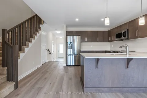 68 O'DONOVAN Drive, ON K7C 0S2