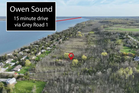 454 Balmy Beach Road, Georgian Bluffs, ON N4K 5N4