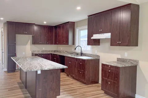 52 Queen Street, ON N0G 1H0