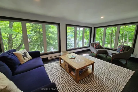 1015 Bayview Point Road, ON P0A 1H0