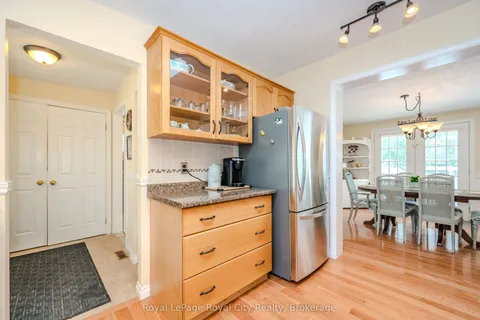 11 Spruce Avenue, ON N1H 6H9