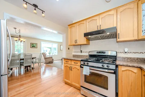 11 Spruce Avenue, ON N1H 6H9