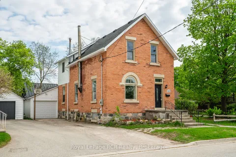 463 12th Street, ON N4N 1W1
