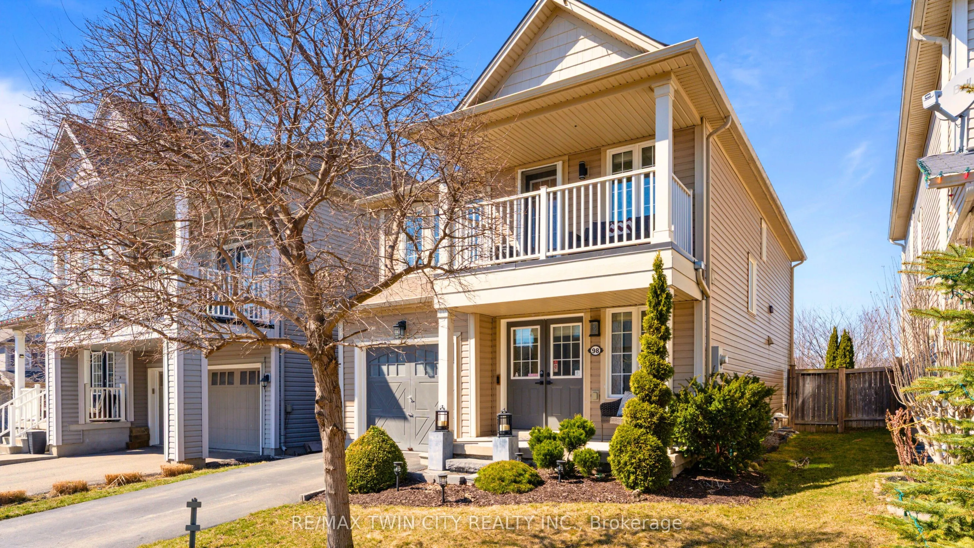 98 Lambert Crescent, ON N3T 0E9