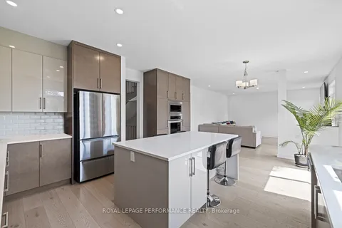 612 Kenabeek Terrace, ON K4M 0M2