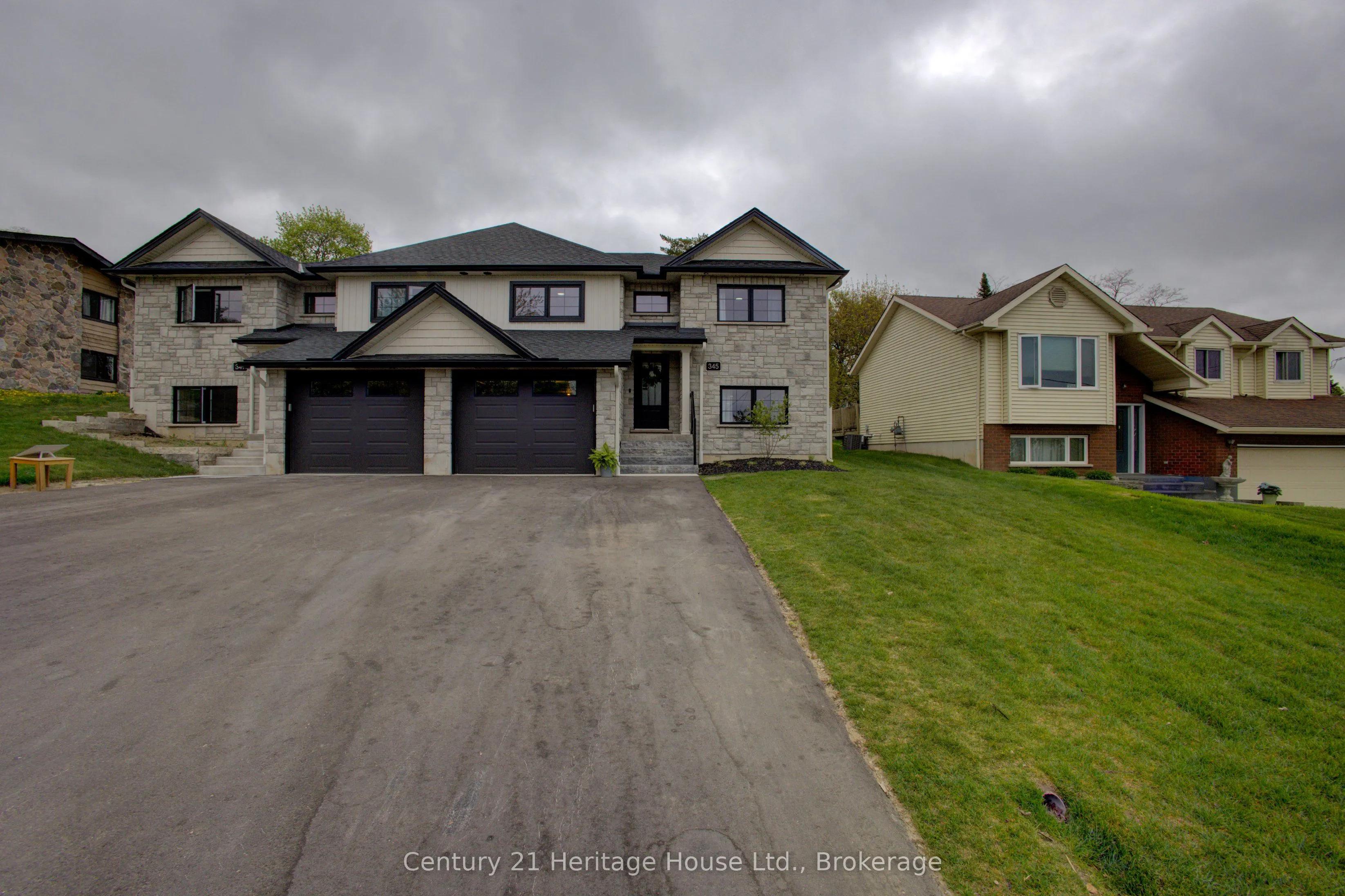 345 Queen Street, ON N0G 1R0