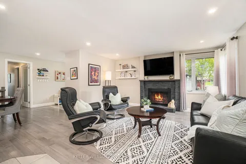 673 La Verendrye Drive, ON K1J 7X5