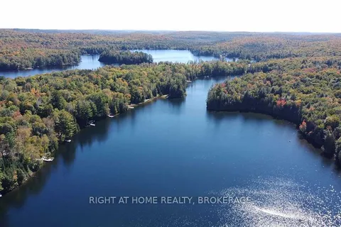 273C Clam Lake Road, ON P0A 1M0