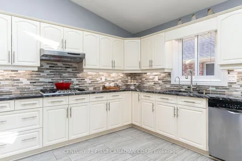 100 Josselyn Drive, ON N6E 3V6