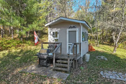 1045 Shanahan Trail, ON K0M 2K0