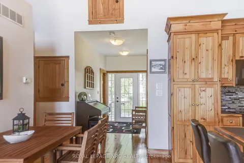 10849 Lakeshore Road, ON L3K 5V4