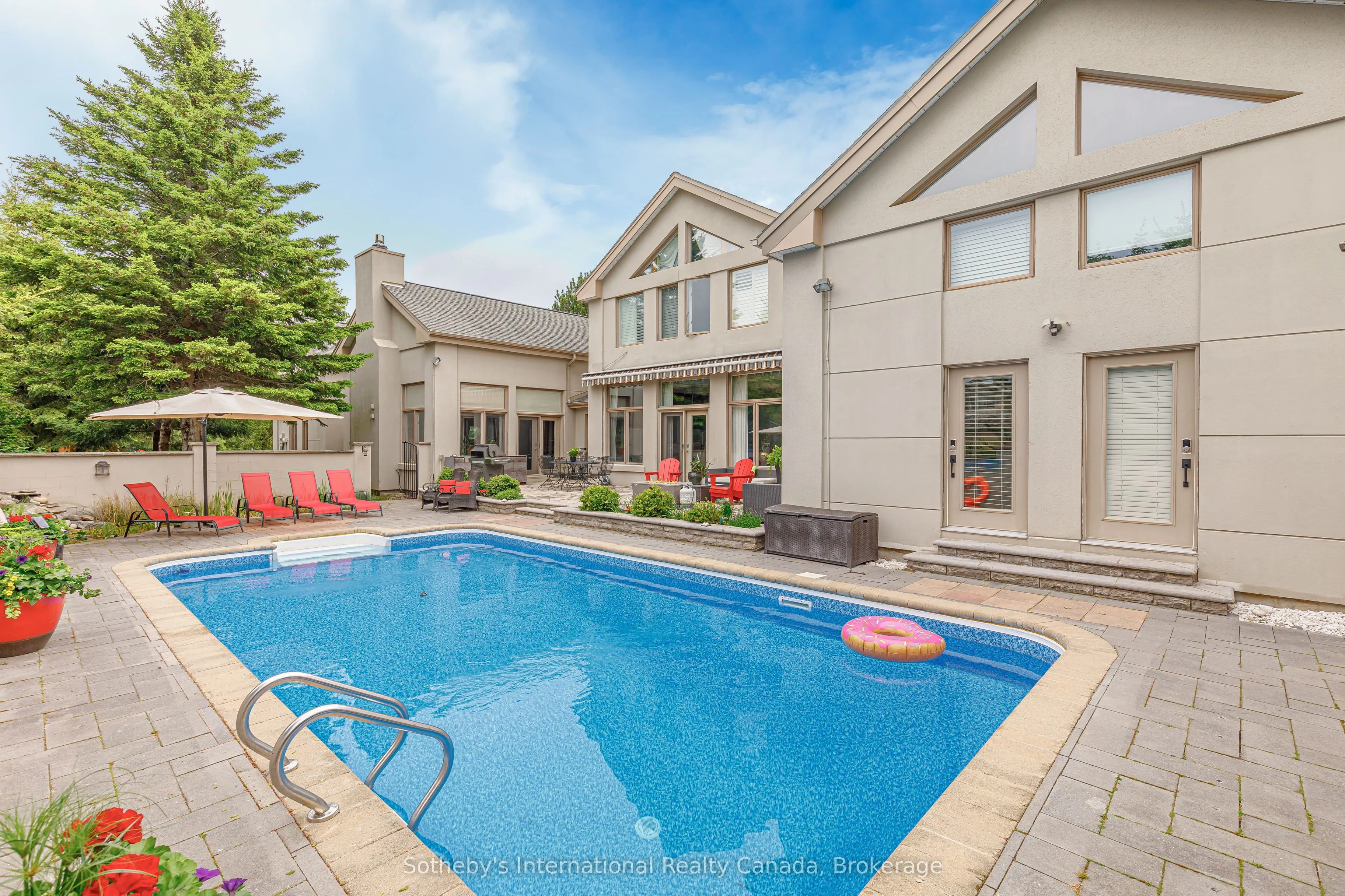 160 Grand Cypress Lane, ON L9Y 0K8