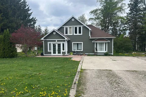 101 King Street, ON N0G 2T0