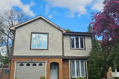 8 Lochern Road, ON N5Z 4L6