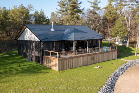 32 A11 Island N/A, ON P0G 1K0