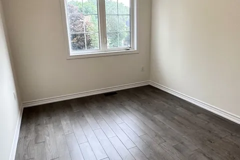 138 Winters Way, ON L9V 3Y1