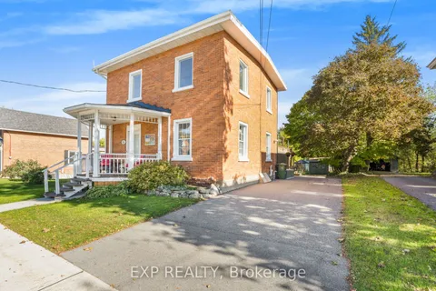 93 High Street, ON K6A 1B4