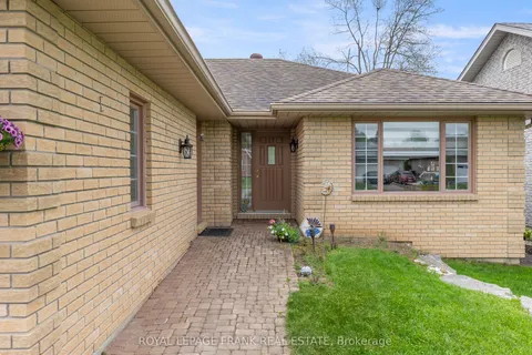 5 Hillview Drive, ON K0M 1A0