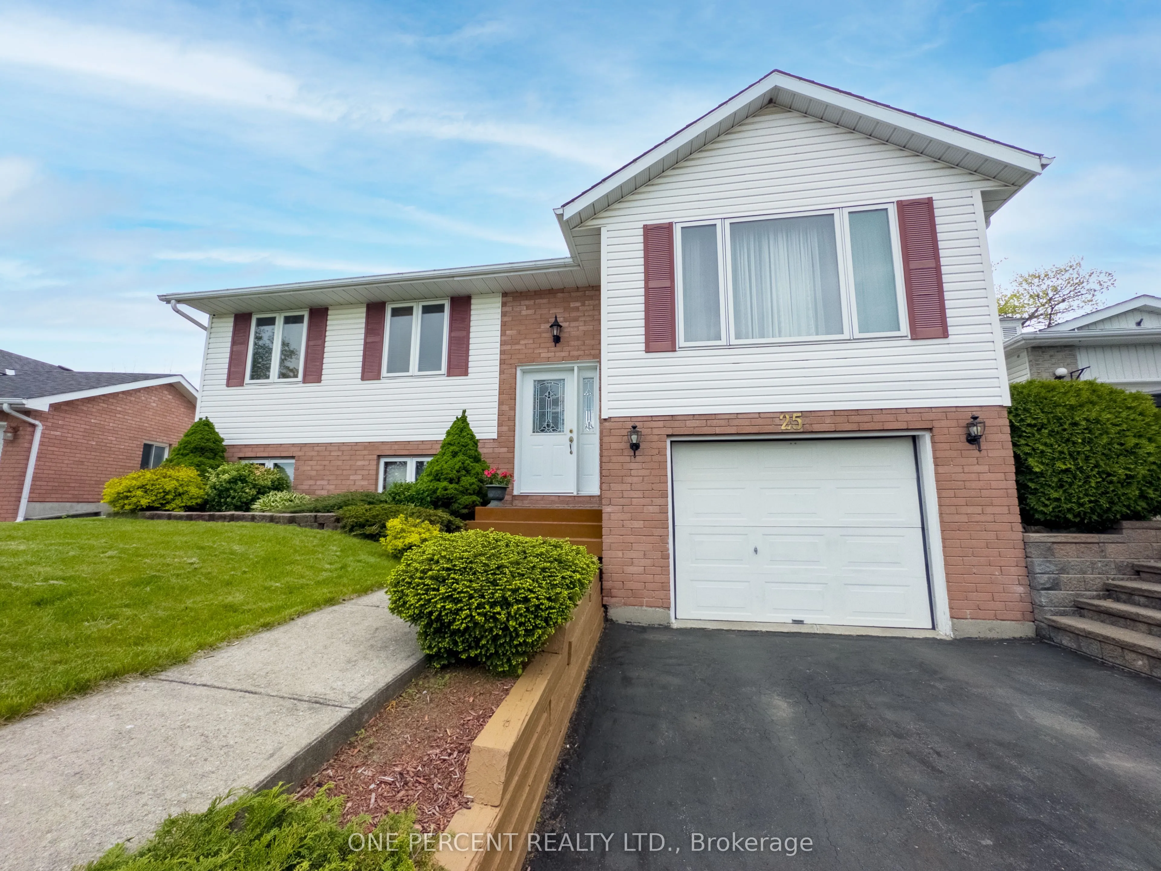 25 Loraine Avenue, Quinte West, ON K8V 6M1