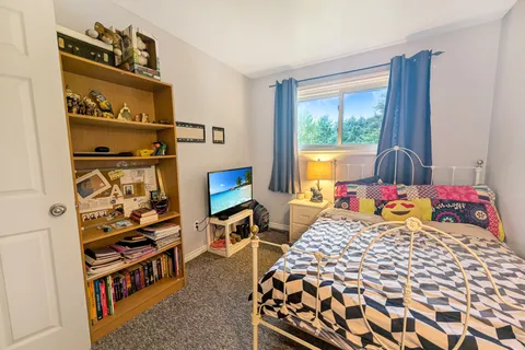 78 Elgin Avenue, ON N0H 2N0