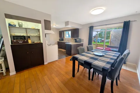 78 Elgin Avenue, ON N0H 2N0