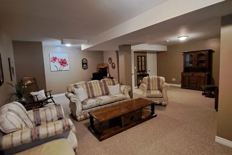 460 Richard Crescent, ON N7G 3P4