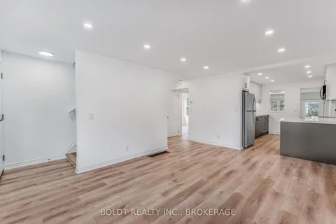 29 Parkview Road, ON L2M 5R8