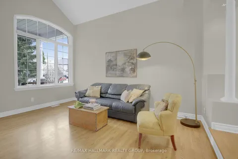 138 Shaughnessy Crescent, ON K2K 2N3