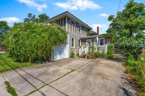 2 Carleton Street, ON L2V 2A3