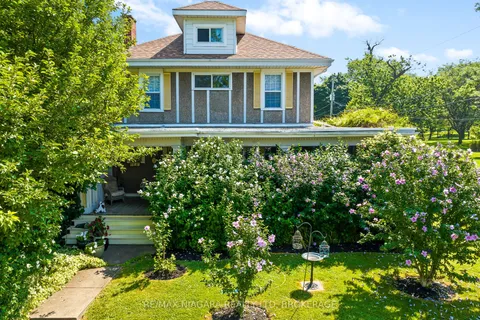 2 Carleton Street, ON L2V 2A3