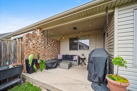 3945 VILLAGE CREEK Drive, ON L0S 1S0