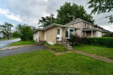 124 Oakland Avenue, ON L3C 2C3