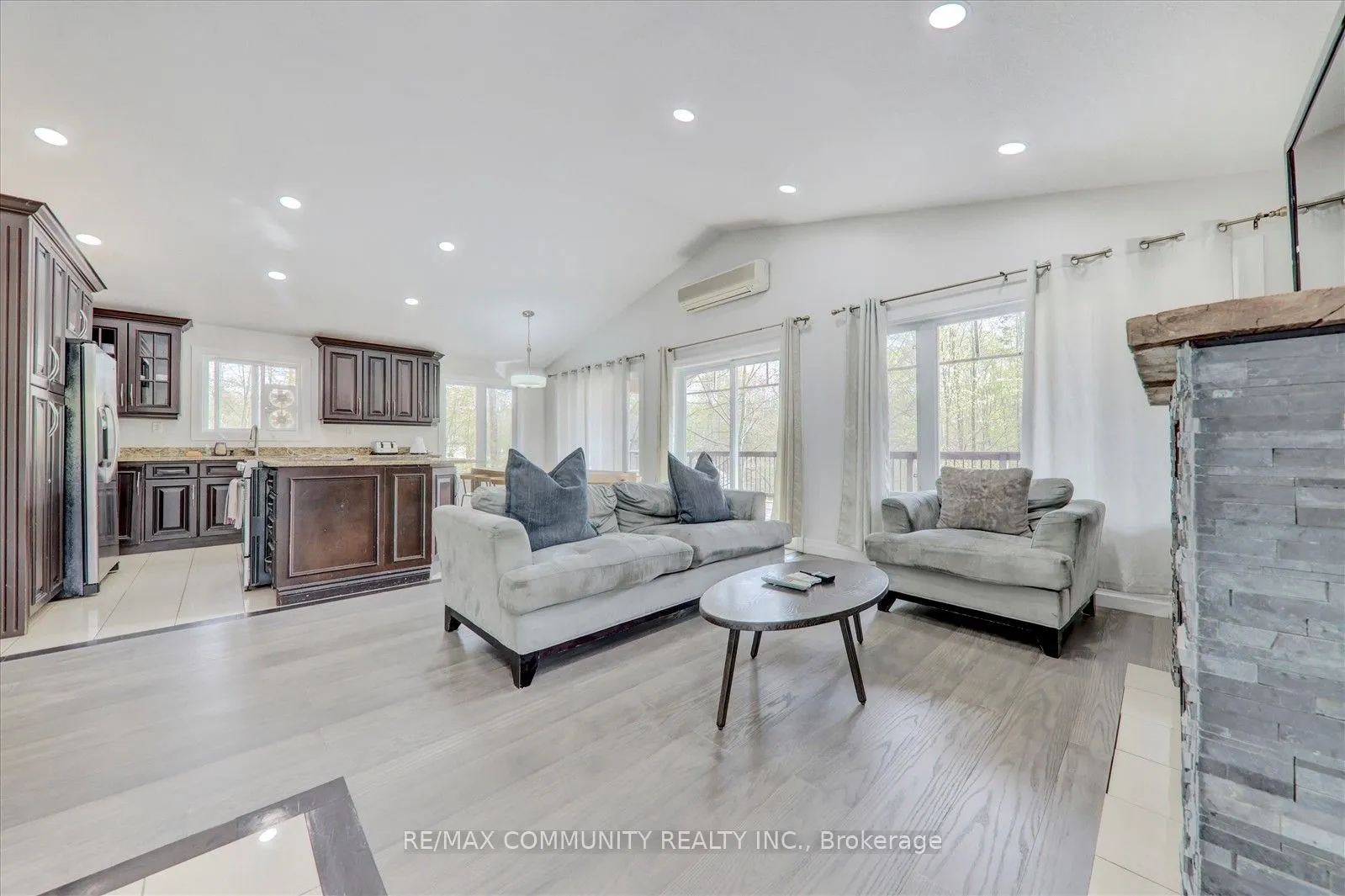 3 SUGARBUSH Road, ON N0H 2T0