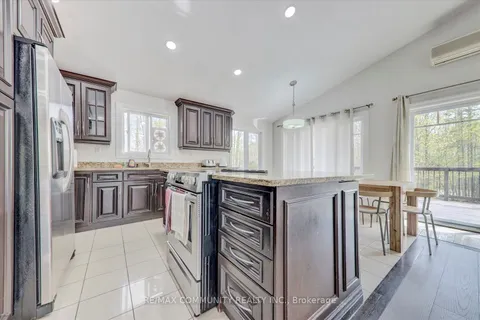 3 SUGARBUSH Road, ON N0H 2T0