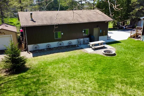 179 Warner Bay Road, ON N0H 2R0