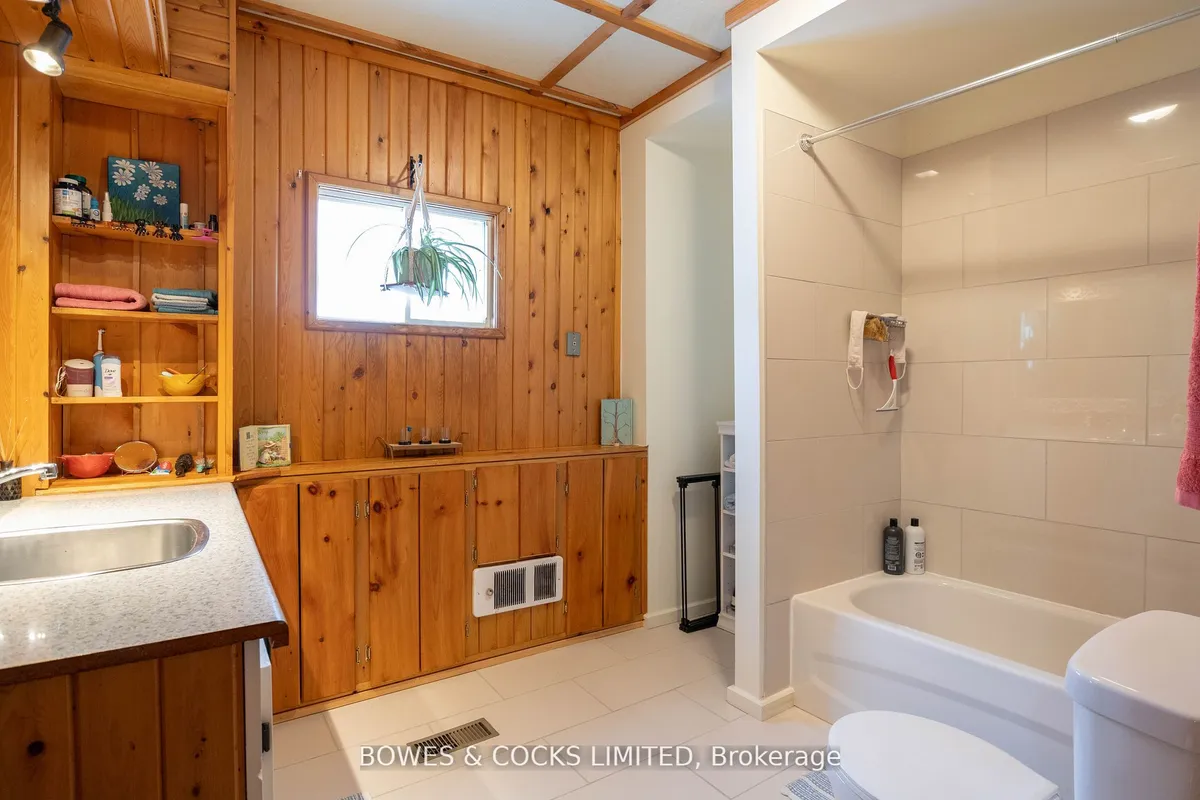 5490 Highway 620 N/A, ON K0L 1P0