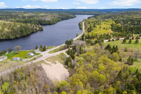 LT 4 Matawatchan Road, ON K0J 2R0