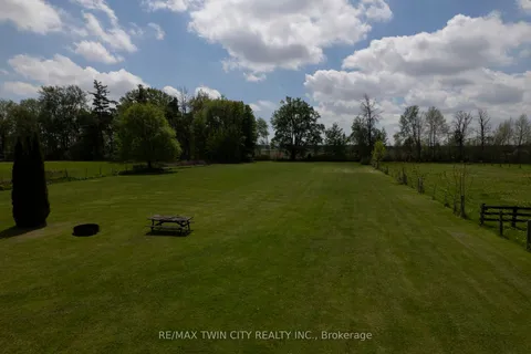 129 10th Conc. Road, ON N0E 1A0