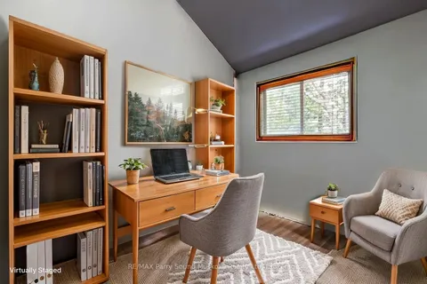 33 Houston Lane, ON P2A 0B2