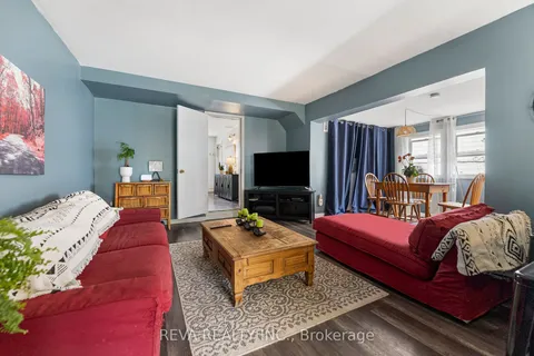 86 Yeomans Street, ON K8P 3X5