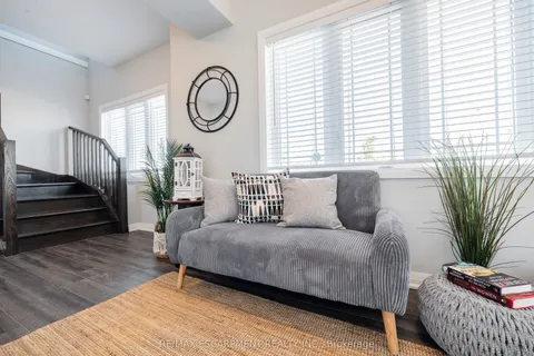 51 Laguna Village Crescent, ON L0R 1P0
