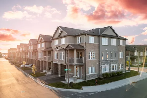51 Laguna Village Crescent, ON L0R 1P0