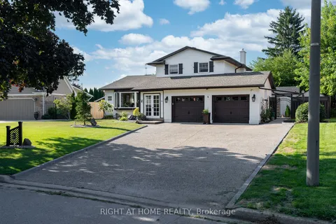 5 Lower Canada Drive, ON L0S 1J0