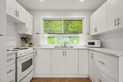 40 Cedar Lane, ON K0K 2C0