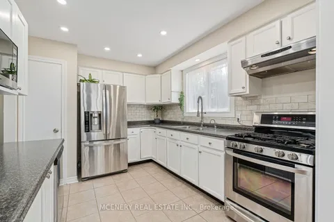 21 ERINDALE Drive, ON N0B 1T0