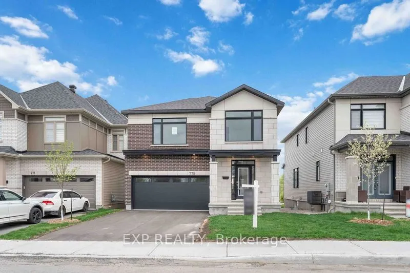 775 Ovation Grove, ON K1T 0X6