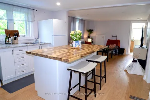 19 Folger Street, ON K7K 4Y7